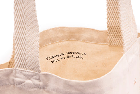 Trace & Carry Meets 10 oz