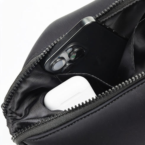 The Harbor Pouch